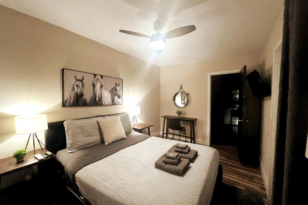 Designed Private Suites In Miami Oda fotoğraf